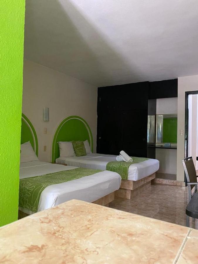 Hc International By R&T Hotel Cancun Exterior photo